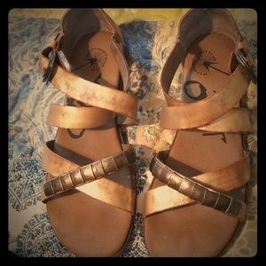 Otbt sandals